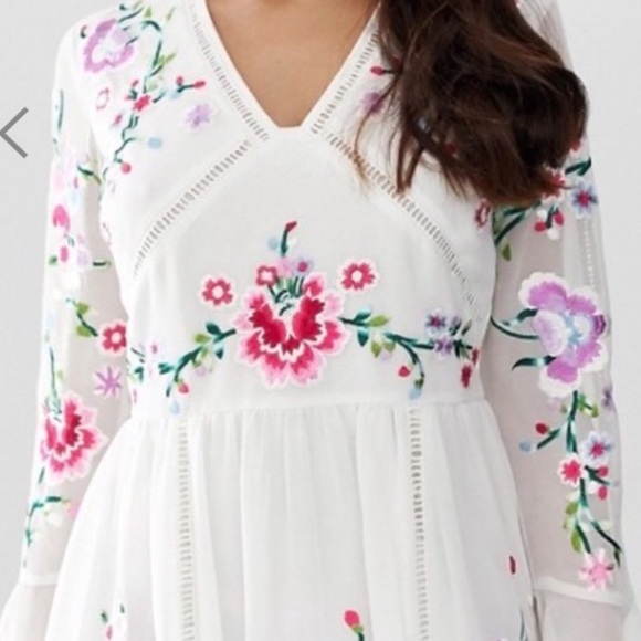 ASOS | Pink and Red Bell Sleeve Sundress MIDI with Embroidery - Picture 4 of 16